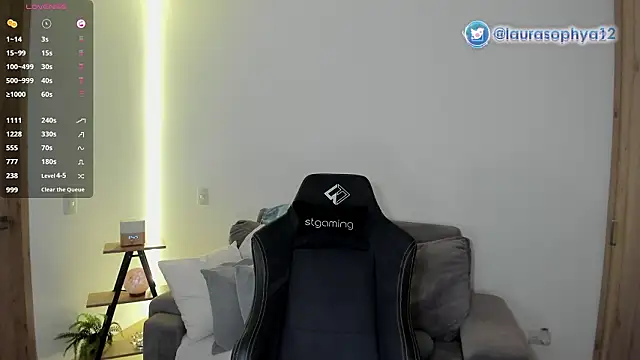 laurasophya: απευθείας συνομιλία ΧΧΧ