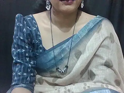 Thilothama_Vaishu Chat XXX live