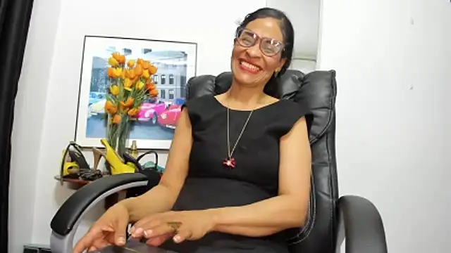 Aries_Mature's Live XXX Chat