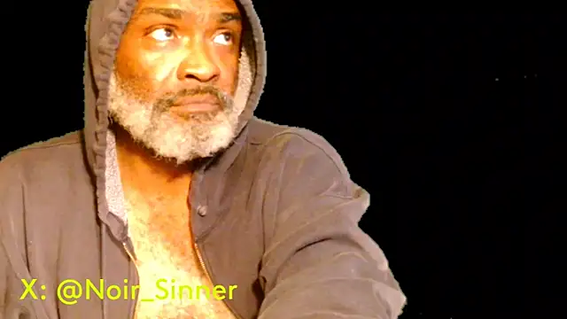 sinnernoir's Live XXX Chat
