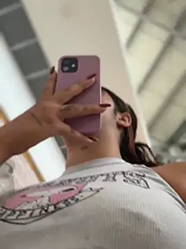 Kaily_Sweet16's Live XXX Chat