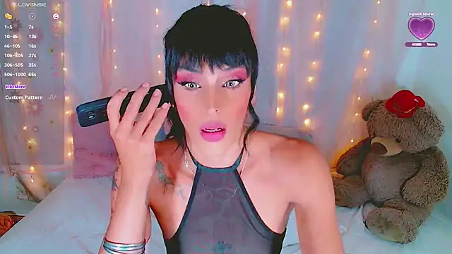 XXX chat uživo modela Amatistablue