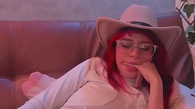 RedMeloddy Live XXX-Chat