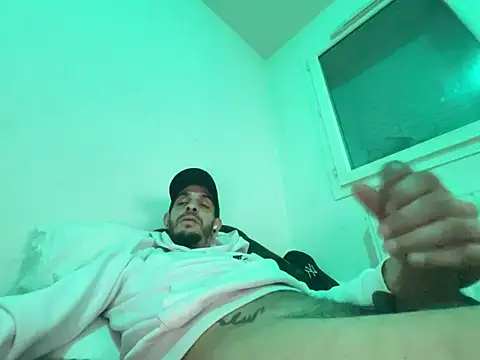 Rebeu313 Adlı Modelin Canlı XXX Sohbeti