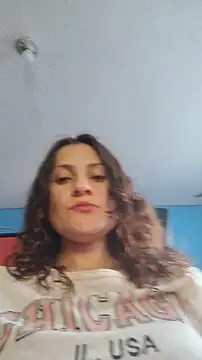 lindasyt Chat XXX in diretta