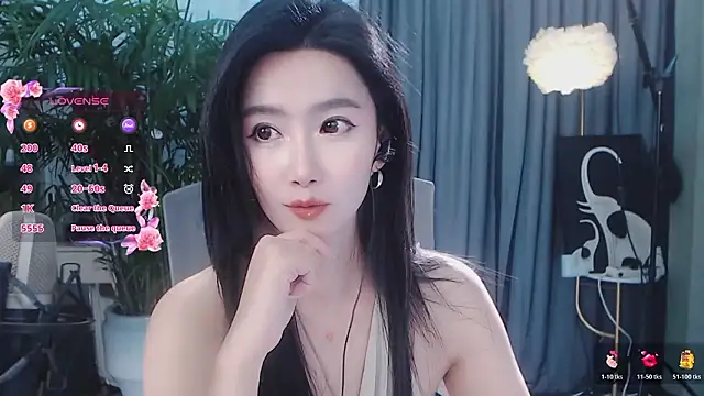 feifei-love 现场XXX聊天