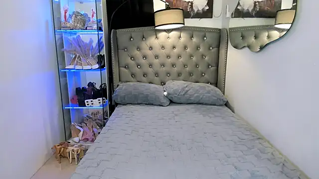 bigcockvenice 现场XXX聊天