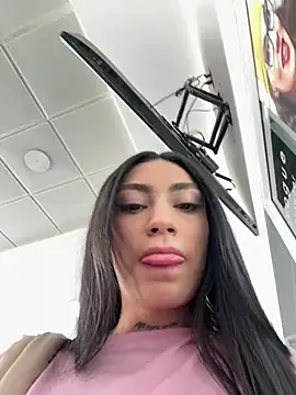 Bonny_Eva Chat XXX in diretta