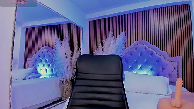 SelenaStonne Chat XXX live