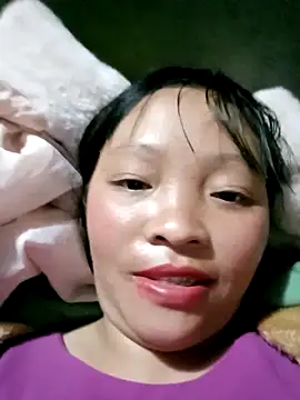 Minkine022 Adlı Modelin Canlı XXX Sohbeti