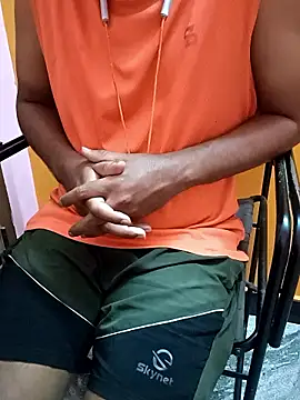 Karantamiltop's Live XXX Chat