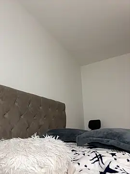 IrisBlues Live XXX-Chat