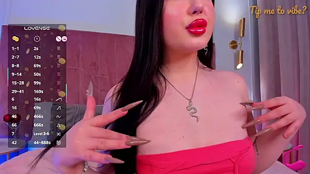 Mayzzie élő XXX-chatje