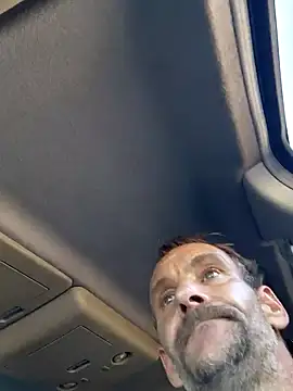 Hungwell1515 Chat XXX live