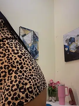 IriaLux's Live XXX Chat