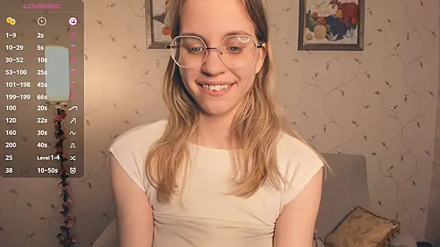 JoanBaggott Chat XXX in diretta