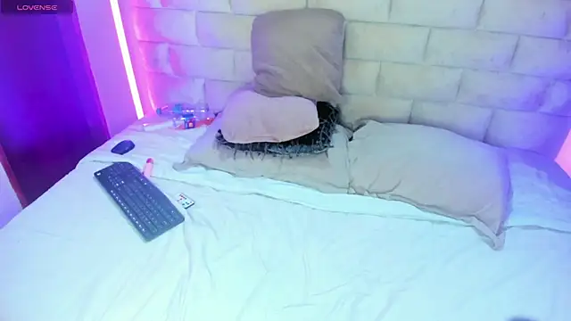 DulceJones' Live XXX Chat