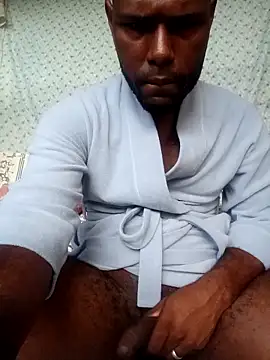 andresj22hot: διαδικτυακό σόου στην κάμερα