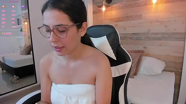 desireee_ 现场XXX聊天