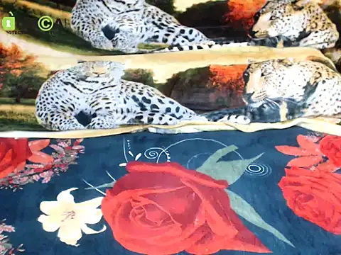 Queen_Sarah's Live XXX Chat