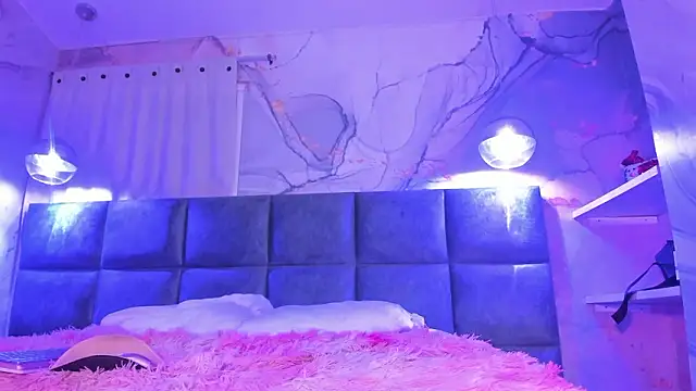 AntonellaRossi's Live XXX Chat