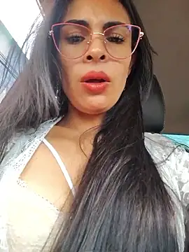 Astrid-- 라이브 XXX 채팅