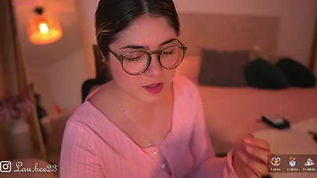 دردشة Lau_Bee الجنسية المباشرة