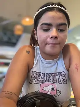 دردشة Kaily_Sweet16 الجنسية المباشرة