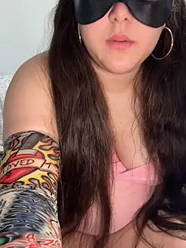 Živý XXX chat foxybaddie