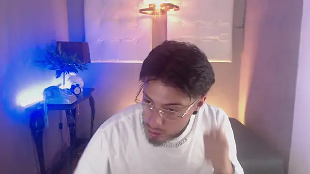 vision_jh: вебкам-шоу