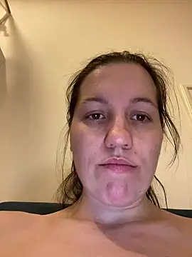 دردشة Nicole-Ray الجنسية المباشرة