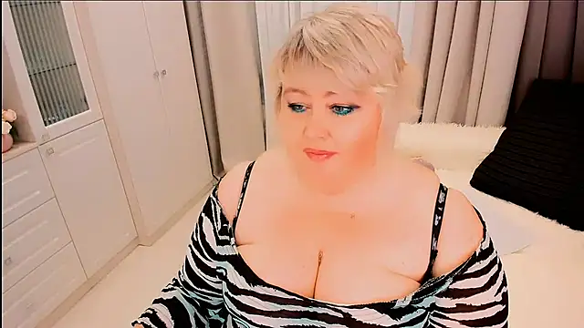دردشة BIGTITSBBW الجنسية المباشرة