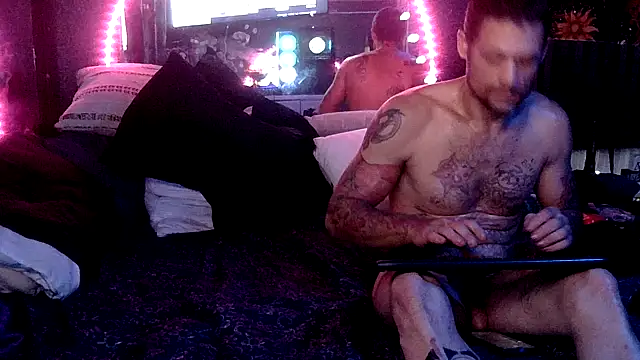 Czat XXX na żywo – TheOneYouLove69