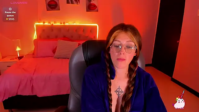 Chat XXX Live Emily_Warren_