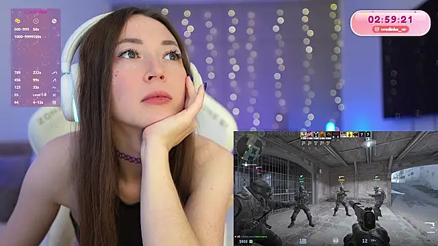 moleculegirl élő XXX-chatje