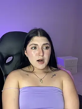 Онлайн чат XXX Celestee69