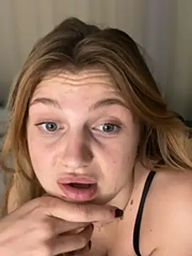 Chat XXX Live Emaline_Fane