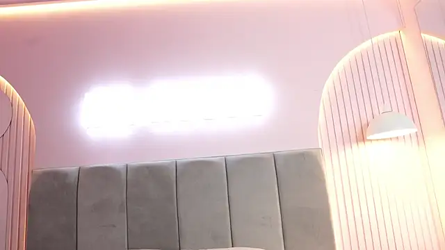 Онлайн чат XXX Tayler_Kim