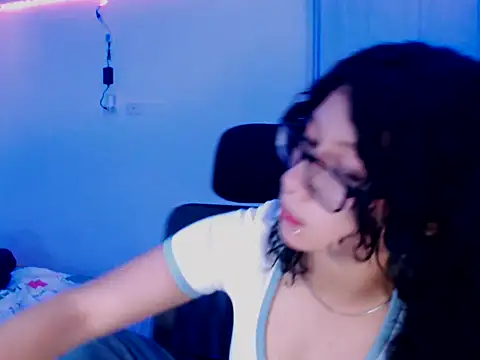 Онлайн чат XXX Ivonnybonn