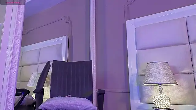 Athenea_sky_のライブXXXチャット