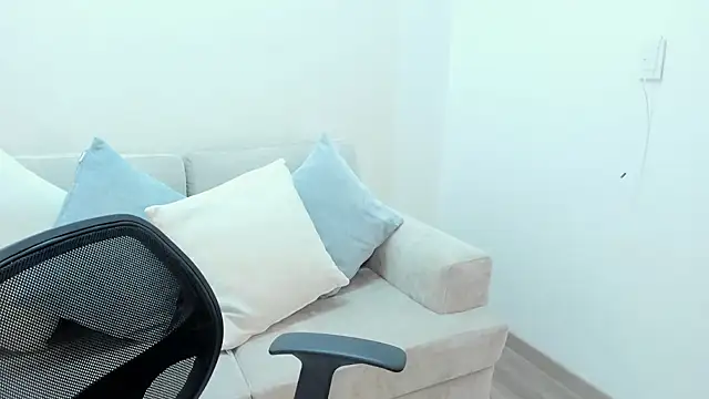 RavenPeachy live XXX chat