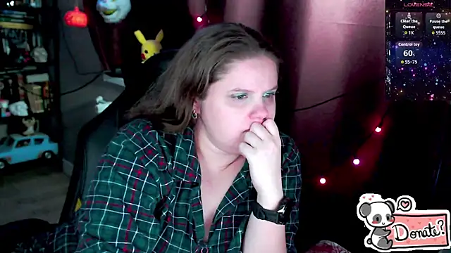 Онлайн чат XXX so_cute777