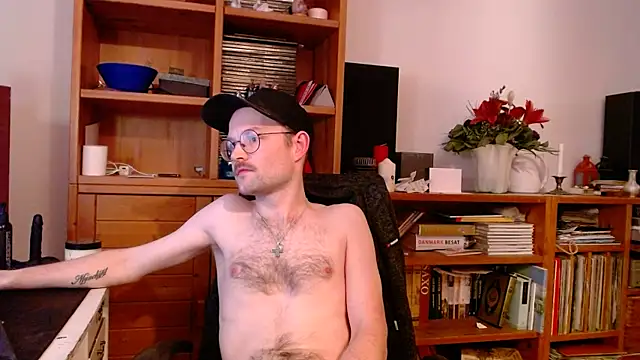 _whoisthatguy_ Webcamshow