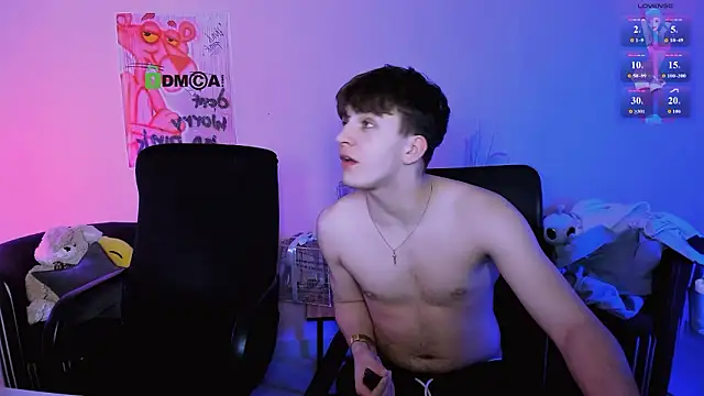 travis_wolf_ Live XXX Chat