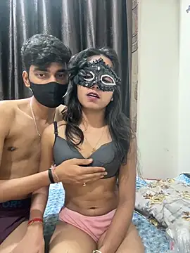 Sexy_Lara1 Adlı Modelin Canlı XXX Sohbeti