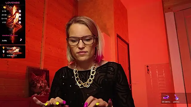 Lady_Shine's Webcam Show