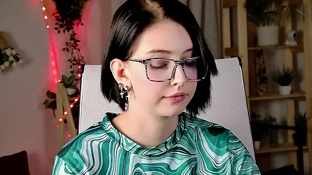 ElenaSomerhalder's Live XXX Chat