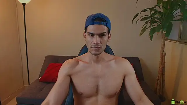 Онлайн чат XXX andrew_stith