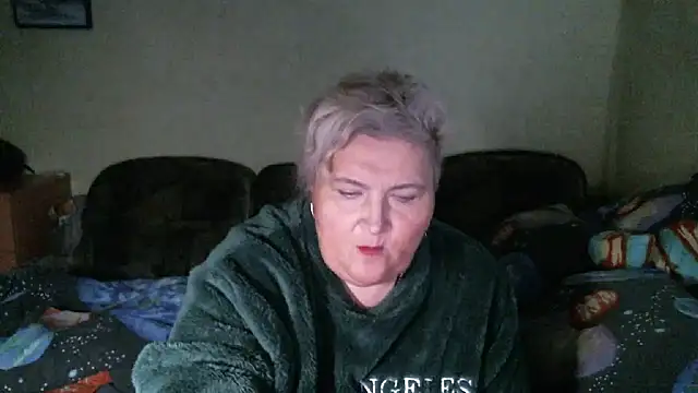 Lana555 现场XXX聊天