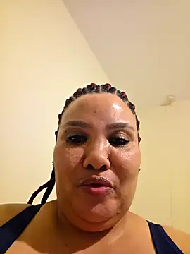 Webkamerová show Curvy-Nthabi_X